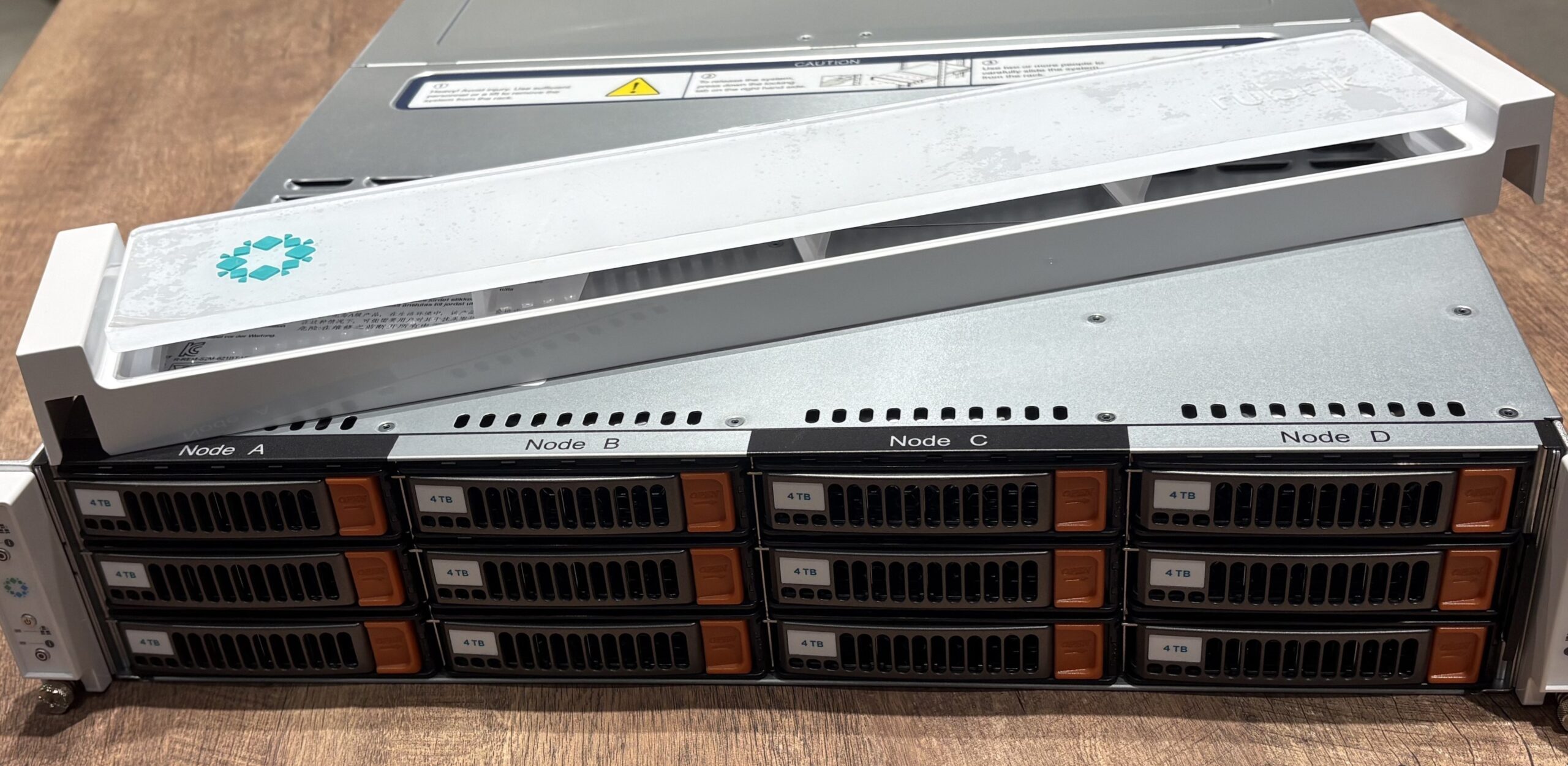 Rubrik r6000シリーズの販売・サポート終了および新モデルr7000シリーズリリース